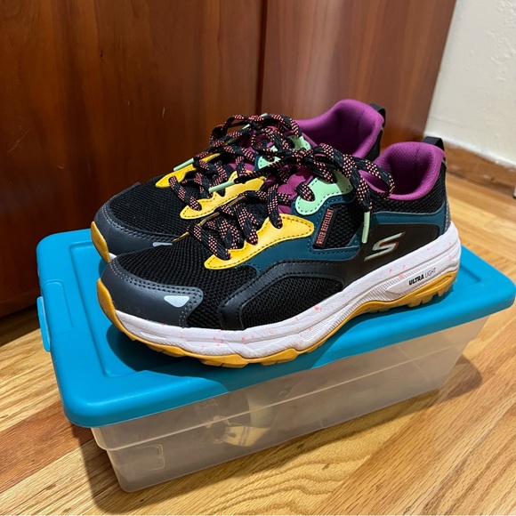 SKECHERS WOMEN'S GO RUN TRAIL ALTITUDE-BACKWOODS 128202 TRAIL RUNNING SHOES - Picture 4 of 9